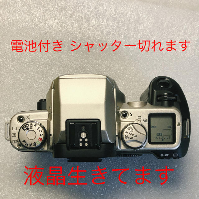 Canon(キヤノン)のCanon ‪EOS‬55 シルバー フィルムカメラ スマホ/家電/カメラのカメラ(フィルムカメラ)の商品写真