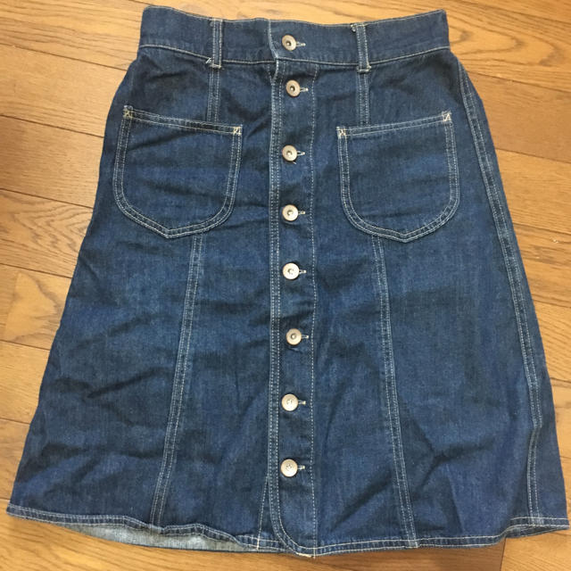 w closet(ダブルクローゼット)の台形型前ボタンスカート レディースのスカート(ひざ丈スカート)の商品写真