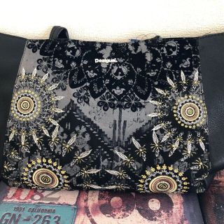 デシグアル(DESIGUAL)の限定半額以下！！新品Desigualバッグセット(ショルダーバッグ)