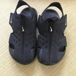 ナイキ(NIKE)のナイキ　ベビーサンダル　黒　14センチ(サンダル)