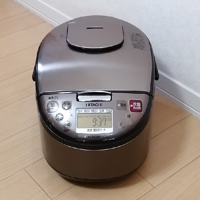 炊飯器圧力IH5.5合　日立　rg-wg10　2016年購入