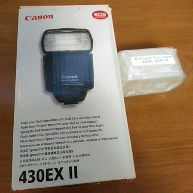 Canon(キヤノン)のCanon speedlite 430EX Ⅱ 未使用品 スマホ/家電/カメラのカメラ(ストロボ/照明)の商品写真