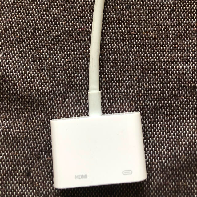 iPhone(アイフォーン)のLightning HDMI 変換ケーブル スマホ/家電/カメラのテレビ/映像機器(映像用ケーブル)の商品写真