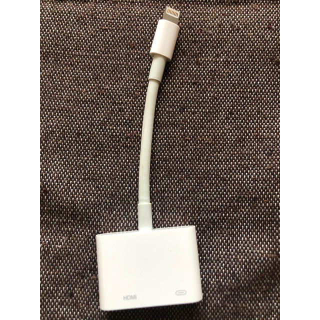 iPhone(アイフォーン)のLightning HDMI 変換ケーブル スマホ/家電/カメラのテレビ/映像機器(映像用ケーブル)の商品写真