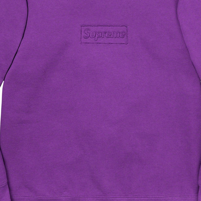 Supreme(シュプリーム)のシュプリーム  cutout logo crewneck メンズのトップス(スウェット)の商品写真