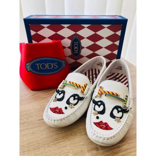 トッズ(TOD'S)の美品：Tod’s トッズ レザー ローファー37.5(ローファー/革靴)