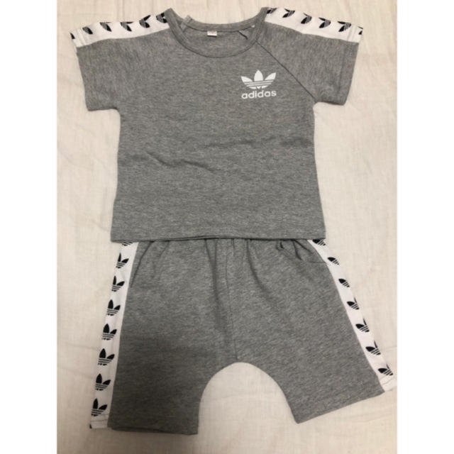 adidas(アディダス)のadidas セットアップ キッズ/ベビー/マタニティのベビー服(~85cm)(Ｔシャツ)の商品写真