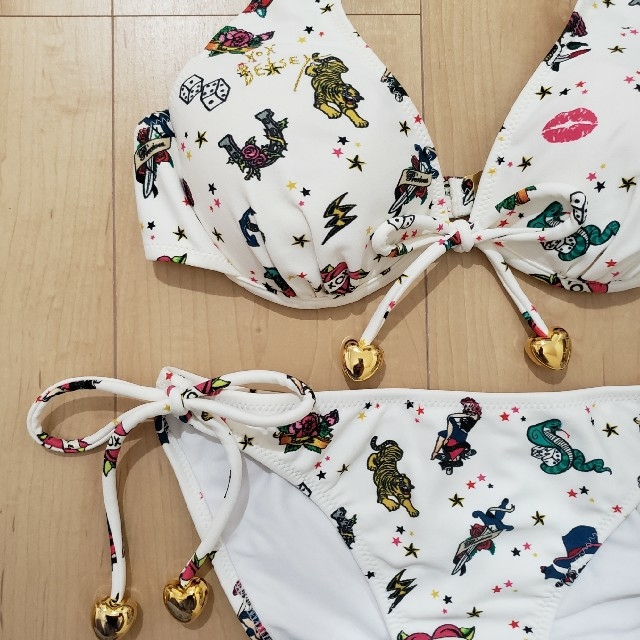 BETSEY JOHNSON(ベッツィジョンソン)のBETSEYJOHNSON 水着 新品未使用 タグ付き レディースの水着/浴衣(水着)の商品写真