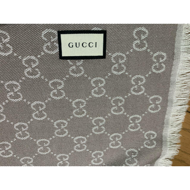 Gucci(グッチ)のGUCCIスカーフ レディースのファッション小物(バンダナ/スカーフ)の商品写真