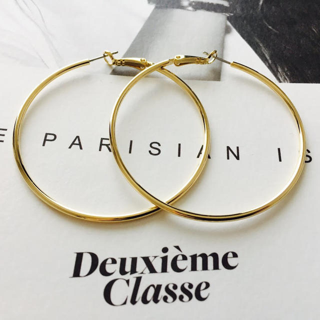 DEUXIEME CLASSE(ドゥーズィエムクラス)の★新品 DEUXIEME CLASSE ドゥーズィエムクラスゴールドフープピアス レディースのアクセサリー(ピアス)の商品写真