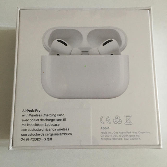 Apple AirPodsプロ MWP22J/A 正規品 1