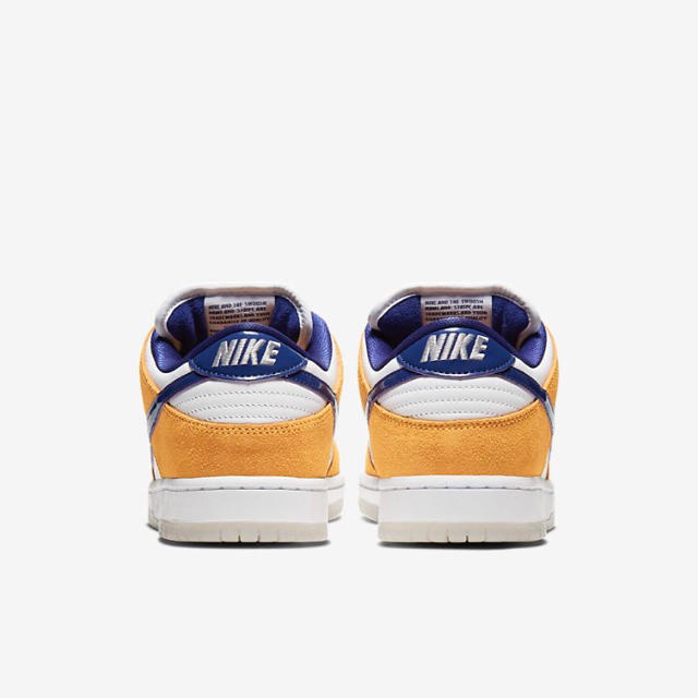 NIKE(ナイキ)のNike SB dunk low Pro Laser Orange メンズの靴/シューズ(スニーカー)の商品写真