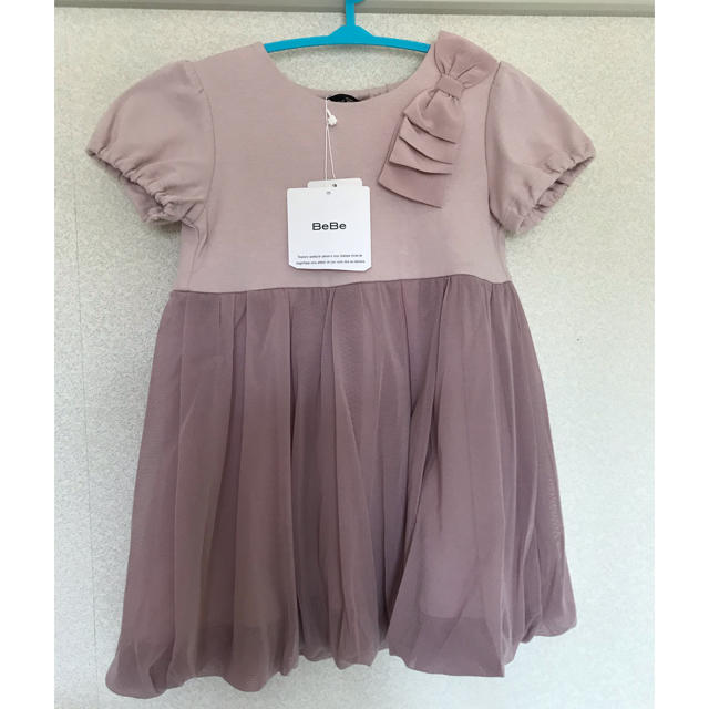 BeBe(ベベ)のBeBe 新品ワンピース キッズ/ベビー/マタニティのキッズ服女の子用(90cm~)(ワンピース)の商品写真