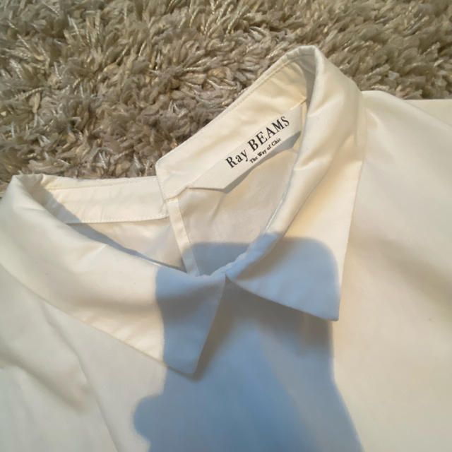 Ray BEAMS(レイビームス)のRAY BEAMS 切り替え白シャツ レディースのトップス(シャツ/ブラウス(半袖/袖なし))の商品写真