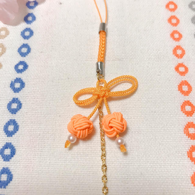 二重叶結びストラップ オレンジ の通販 By Free Wing ラクマ 二重叶結びストラップ オレンジ の通販 By Free Wing ラクマ