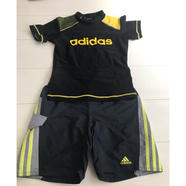 adidas(アディダス)のアディダス  男子120センチ　スイミング用品 キッズ/ベビー/マタニティのキッズ服男の子用(90cm~)(パンツ/スパッツ)の商品写真