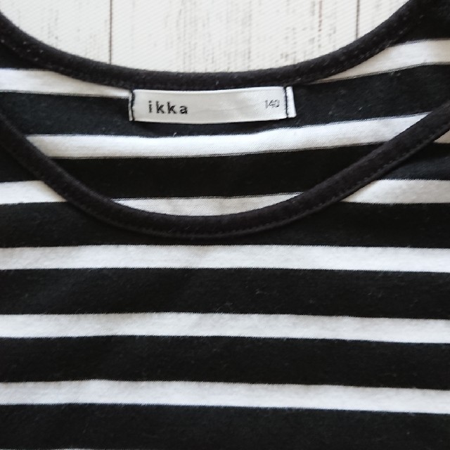 ikka(イッカ)のikka Tシャツ 140 キッズ/ベビー/マタニティのキッズ服女の子用(90cm~)(Tシャツ/カットソー)の商品写真