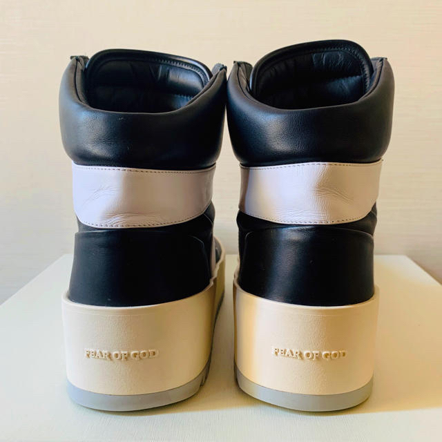 FEAR OF GOD(フィアオブゴッド)のAS様 専用 FEAR OF GOD BASKETBALL SNEAKER メンズの靴/シューズ(スニーカー)の商品写真