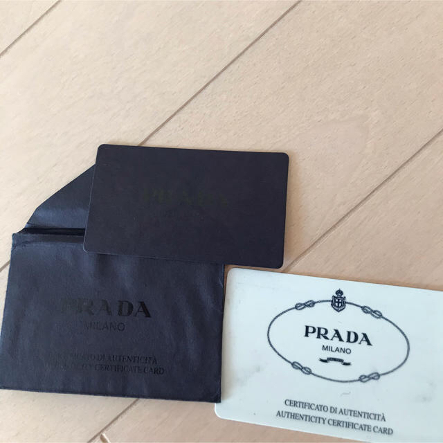 PRADA(プラダ)のPRADA ナイロントートバック レディースのバッグ(ショルダーバッグ)の商品写真