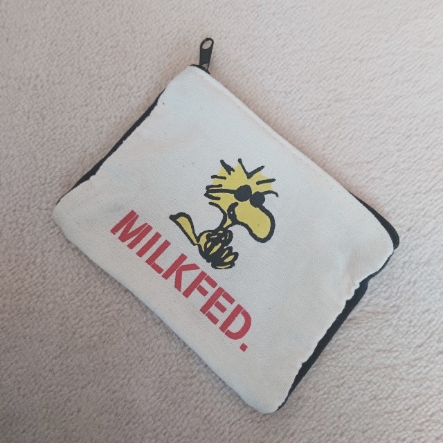 MILKFED.(ミルクフェド)の雑誌付録  ウッドストック×MILK FED. ミニポーチ レディースのファッション小物(ポーチ)の商品写真