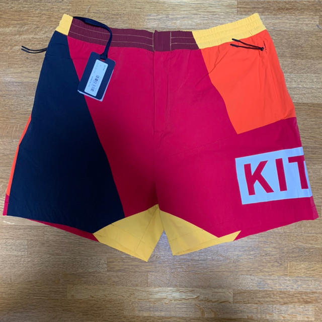 【igakei1819様専用】KITH SPRING MADISON SHORT メンズのパンツ(ショートパンツ)の商品写真