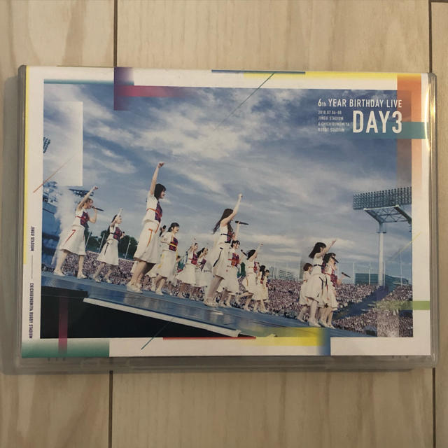 乃木坂46(ノギザカフォーティーシックス)の6th　YEAR　BIRTHDAY　LIVE　Day3 Blu-ray エンタメ/ホビーのDVD/ブルーレイ(ミュージック)の商品写真