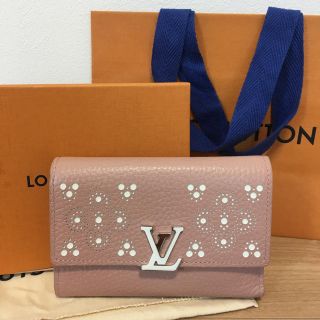 ルイヴィトン(LOUIS VUITTON)の美品 正規品 ルイヴィトン カプシーヌ トリヨンレザー 折り財布 ミニ財布(財布)