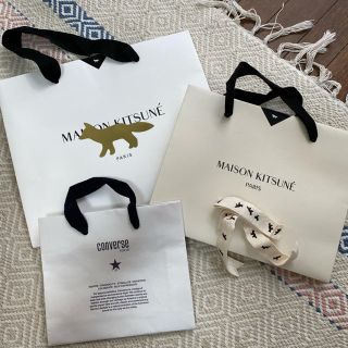 メゾンキツネ(MAISON KITSUNE')のmaison kitsune 紙袋(ショップ袋)