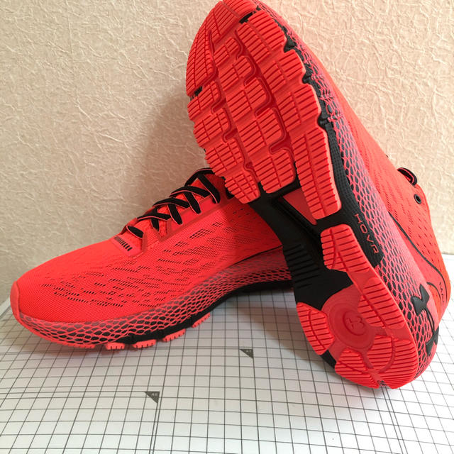 UNDER ARMOUR(アンダーアーマー)のホバー マキナ 26.5cm 新品・未使用 アンダーアーマー スポーツ/アウトドアのランニング(シューズ)の商品写真