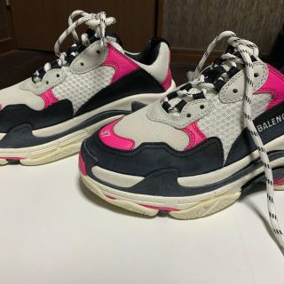 バレンシアガ(Balenciaga)のトリプルs(スニーカー)