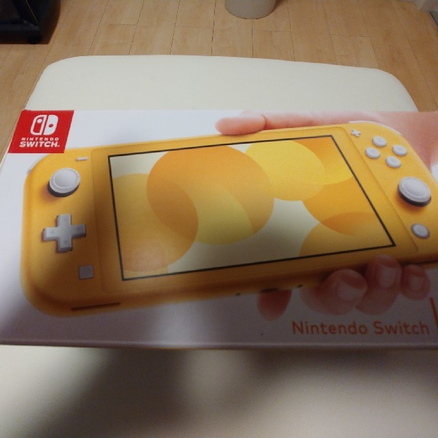 Nintendo Switch Lite イエロー