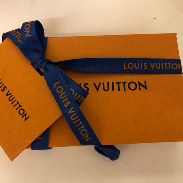 LOUIS VUITTON(ルイヴィトン)のぴーちゃん1779様専用⭐︎ルイヴィトンミュルティクレ4 キーケース　モノグラム レディースのファッション小物(キーケース)の商品写真