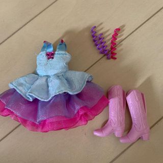 タカラトミー(Takara Tomy)のリカちゃんのドレス　ヘアアクセサリー　ブーツ(キャラクターグッズ)