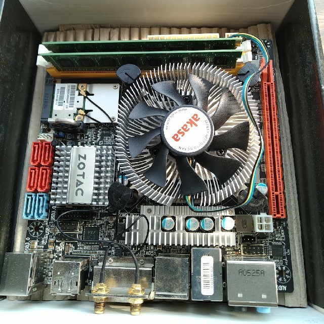 ジャンクCorei5 2500T+H67-ITX+メモリ16G