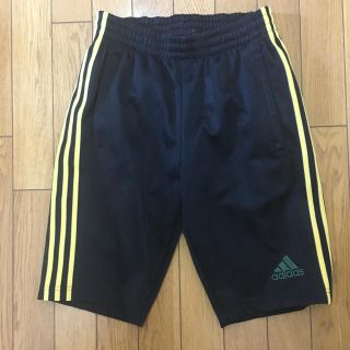 アディダス(adidas)のアディダス　ハーフパンツ(パンツ/スパッツ)