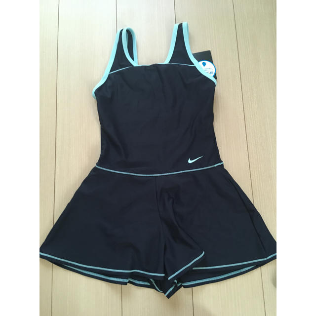 NIKE(ナイキ)の★ナイキ　160 水着　キュロットタイプ　 キッズ/ベビー/マタニティのキッズ服女の子用(90cm~)(水着)の商品写真