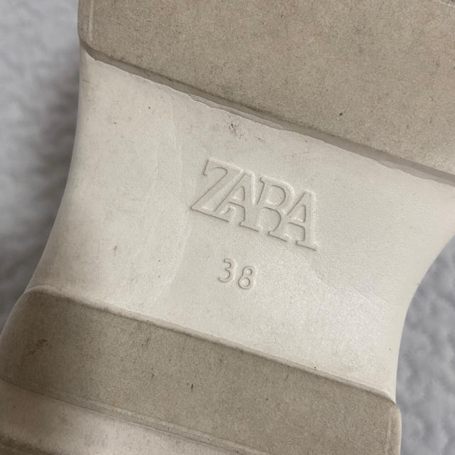 ZARA(ザラ)のZARA ソックス スニーカー レディースの靴/シューズ(スニーカー)の商品写真