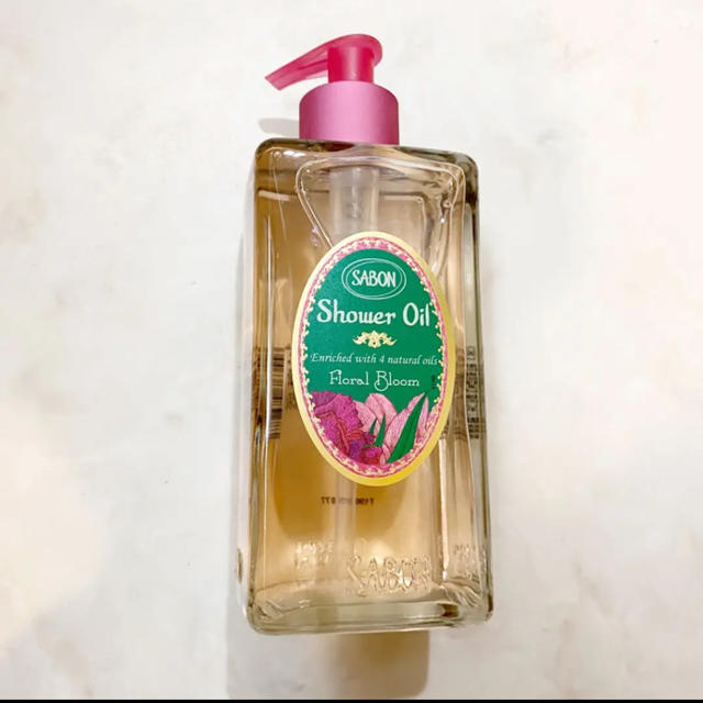 SABON(サボン)の【SABON】新品未使用✨シャワーオイル/限定フローラルブルーム350ml コスメ/美容のボディケア(ボディソープ/石鹸)の商品写真