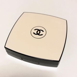 シャネル(CHANEL)のシャネル♡レベージュパレットルガールライト(アイシャドウ)