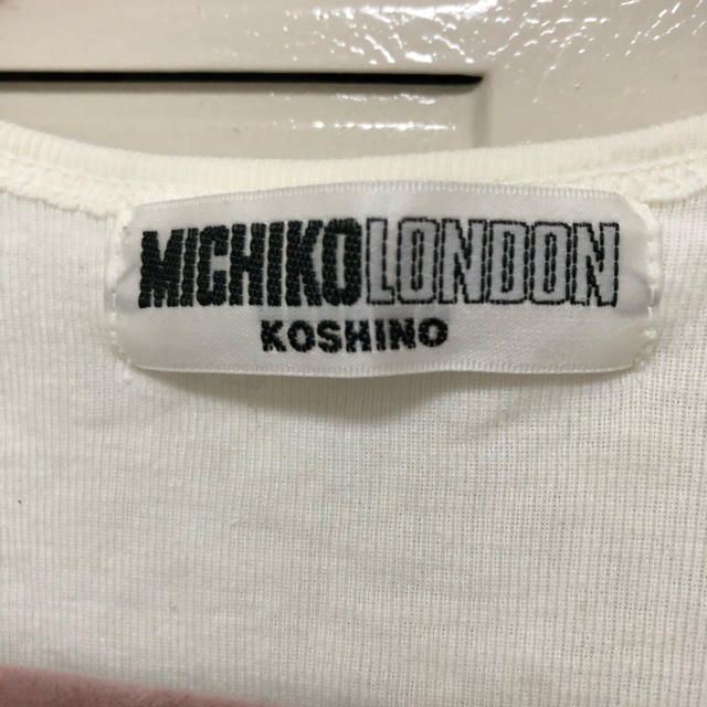 MICHIKO LONDON(ミチコロンドン)のレディース用　トップス　Tシャツ レディースのトップス(Tシャツ(長袖/七分))の商品写真