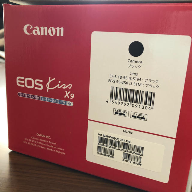 ボールに Canon - canon EOS kiss x9 ダブルズームキット デジタル一眼