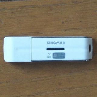 USBメモリー　KINGMAX 2GB(その他)