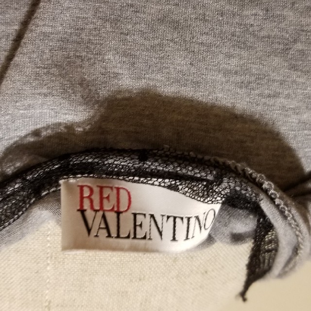 RED VALENTINO(レッドヴァレンティノ)のリボンTシャツ レディースのトップス(Tシャツ(半袖/袖なし))の商品写真