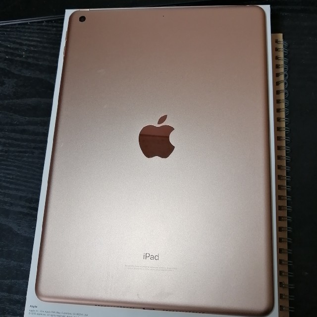 iPad 第6世代 128GB 2018 ローズゴールド 1