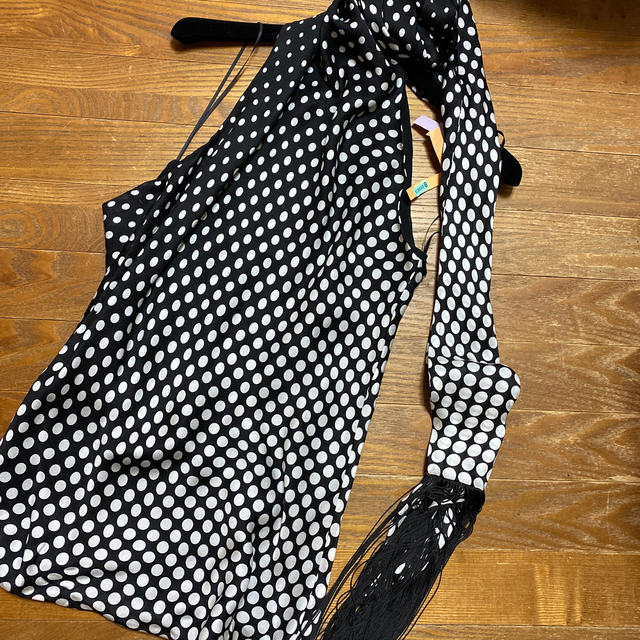 Alexander シルク オフショル ドット柄の通販 by bakinoichika's shop|アレキサンダーマックイーンならラクマ McQueen - ⭐︎美品⭐︎ アレキサンダーマックィーン トップス 超歓迎在庫