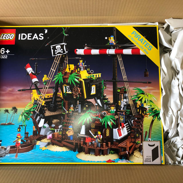 お1人様1点限り レゴ Lego アイデア 赤ひげ船長の海賊島 ブロック 通販限定