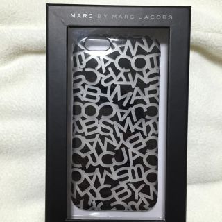 マークバイマークジェイコブス(MARC BY MARC JACOBS)のMARC BY MARC JACOBS(モバイルケース/カバー)