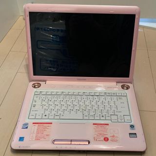 トウシバ(東芝)のピンク色　ノートパソコン　東芝製(ノートPC)