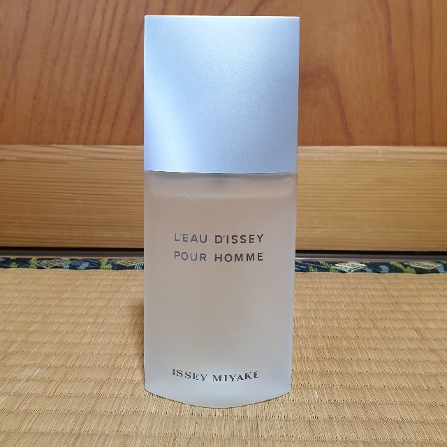 ISSEY MIYAKE(イッセイミヤケ)のロードゥ イッセイ プールオム オードトワレ75ml コスメ/美容の香水(香水(男性用))の商品写真