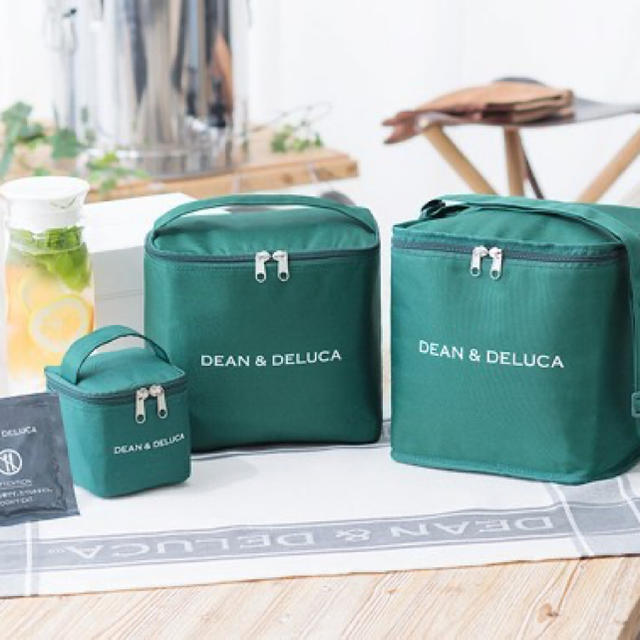 DEAN & DELUCA(ディーンアンドデルーカ)の美品#DEAN&DELUCA#保冷バッグ#3点セット#GLOW付録 インテリア/住まい/日用品のキッチン/食器(弁当用品)の商品写真